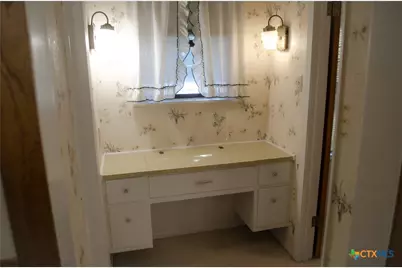 303 E 20th Avenue, Belton, TX 76513 - Photo 19