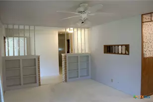 303 E 20th Ave, Belton, TX 76513 - Photo 9