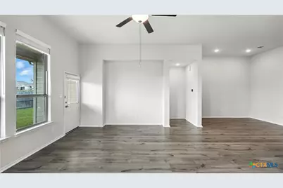 3938 Legend Park, New Braunfels, TX 78130 - Photo 13