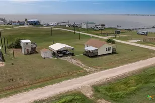 536 Sea Horse Dr, Palacios, TX 77465 - Photo 23