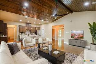 123 Hard Bargain Dr, Gatesville, TX 76528 - Photo 3