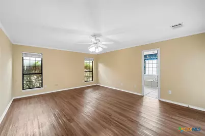 8216 Teakwood Drive, Woodway, TX 76712 - Photo 15