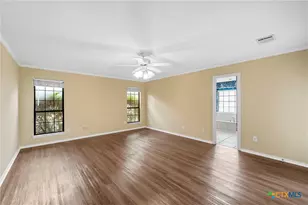 8216 Teakwood Dr, Woodway, TX 76712 - Photo 15