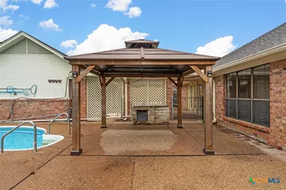 8216 Teakwood Drive, Woodway, TX 76712 - Photo 35