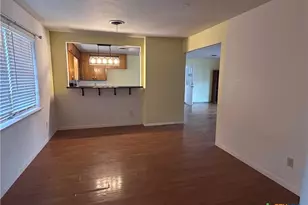 205 S College St, Troy, TX 76579 - Photo 3