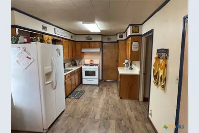 505 Pearl Street, Cuero, TX 77954 - Photo 5