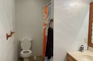 505 Pearl St, Cuero, TX 77954 - Photo 15