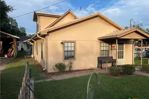 505 Pearl St, Cuero, TX 77954 - Photo 27