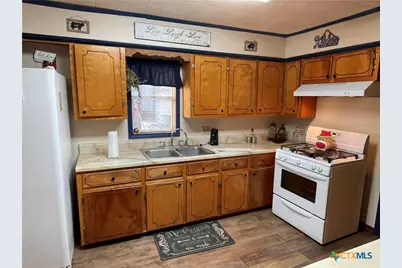 505 Pearl Street, Cuero, TX 77954 - Photo 7