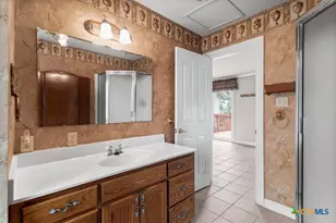 300 Summit Ridge Rd, Burnet, TX 78611 - Photo 43