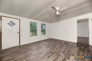 2113 Zion Hill Rd, Seguin, TX 78155 - Photo 9