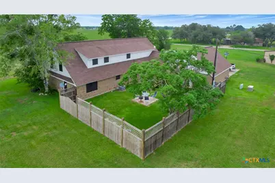 3662 N Fm 444, Inez, TX 77968 - Photo 3