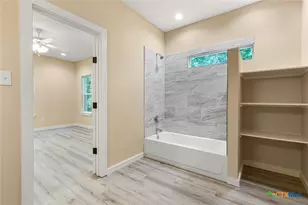 1700 Proctor Ave, Waco, TX 76708 - Photo 33