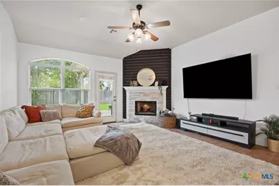 401 Wiltshire Drive, Hutto, TX 78634 - Photo 11