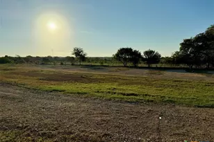 133 Wheeler St, Stockdale, TX 78160 - Photo 9