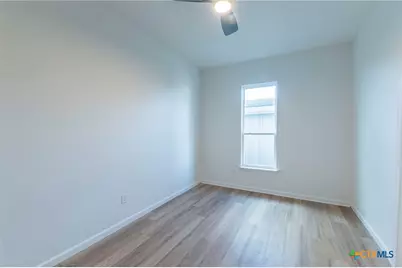 401 S 11th Street, Temple, TX 76504 - Photo 17