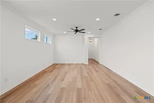 8119 Timber Holw Ln, Temple, TX 76502 - Photo 11