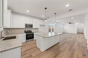 8119 Timber Holw Ln, Temple, TX 76502 - Photo 17