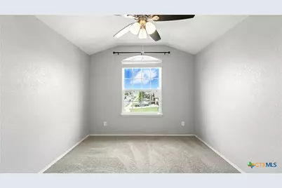 912 Bexley Drive, Seguin, TX 78155 - Photo 27