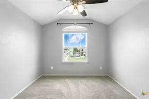 912 Bexley Dr, Seguin, TX 78155 - Photo 27