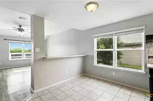 912 Bexley Dr, Seguin, TX 78155 - Photo 15