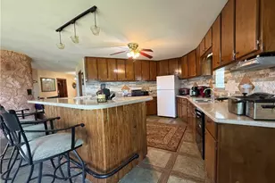 430 N Blackburn Ave, Port Lavaca, TX 77979 - Photo 35