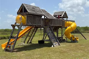 430 N Blackburn Ave, Port Lavaca, TX 77979 - Photo 47