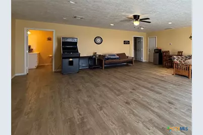 430 N Blackburn Avenue, Port Lavaca, TX 77979 - Photo 41