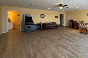 430 N Blackburn Ave, Port Lavaca, TX 77979 - Photo 41