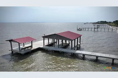 430 N Blackburn Avenue, Port Lavaca, TX 77979 - Photo 9