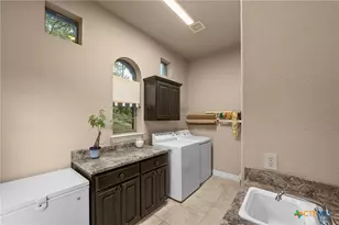 5310 River Oaks Dr, New Braunfels, TX 78132 - Photo 33