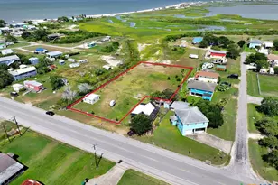 758 Margie Tewmey Rd, Port Lavaca, TX 77979 - Photo 9