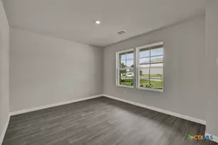 705 Black Mountain, Seguin, TX 78155 - Photo 7