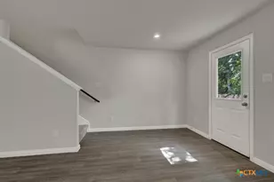 705 Black Mountain, Seguin, TX 78155 - Photo 17