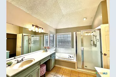 209 Westbrook Drive, Victoria, TX 77904 - Photo 29