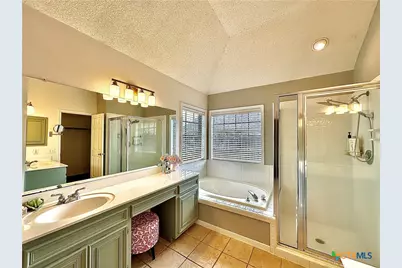 209 Westbrook Drive, Victoria, TX 77904 - Photo 31