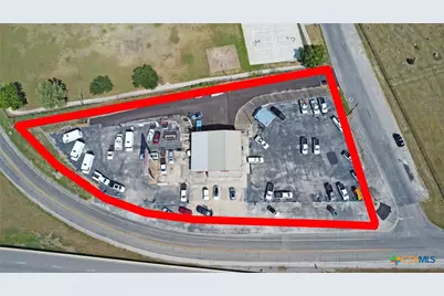2250 S I-35 Expressway, New Braunfels, TX 78130 - Photo 3