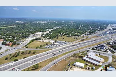 2250 S I-35 Expressway, New Braunfels, TX 78130 - Photo 19
