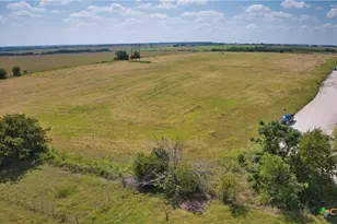 35 Ih, Jarrell, TX 76537 - Photo 7