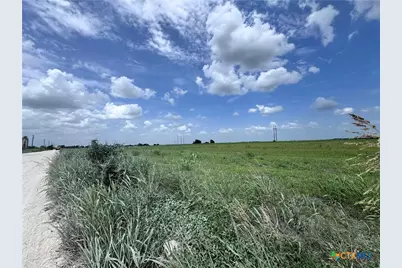 35 Ih, Jarrell, TX 76537 - Photo 25