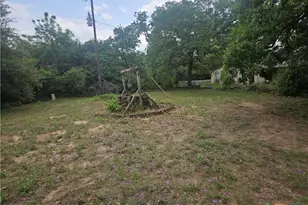 8912 Co Rd 322, Milano, TX 76556 - Photo 5