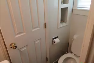 206 S Allen, Edna, TX 77957 - Photo 13