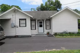 206 S Allen, Edna, TX 77957 - Photo 7