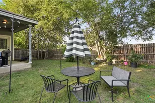 911-913 E Seideman St, Seguin, TX 78155 - Photo 43