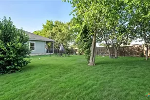 911-913 E Seideman St, Seguin, TX 78155 - Photo 45