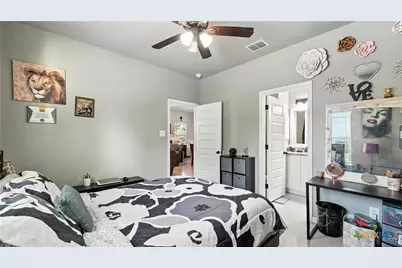 911-913 E Seideman Street, Seguin, TX 78155 - Photo 29