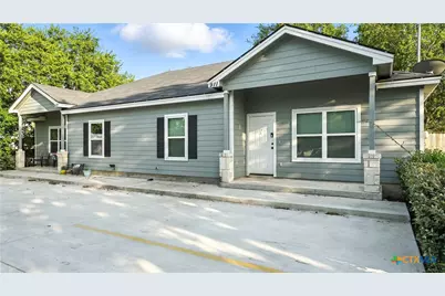 911-913 E Seideman Street, Seguin, TX 78155 - Photo 5