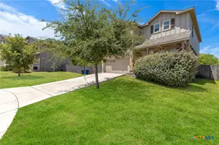 609 Community Dr, New Braunfels, TX 78132 - Photo 3