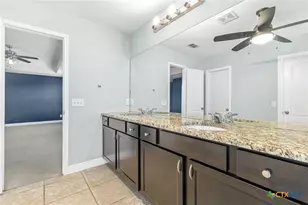 609 Community Dr, New Braunfels, TX 78132 - Photo 31