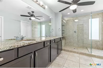 609 Community Drive, New Braunfels, TX 78132 - Photo 29